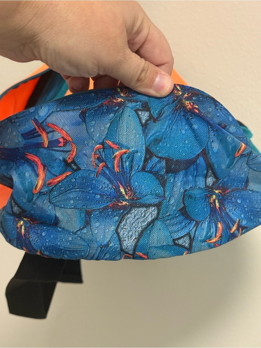Kavu Paxton Rope Back Pack in Electric Lily - Picture 9 of 9